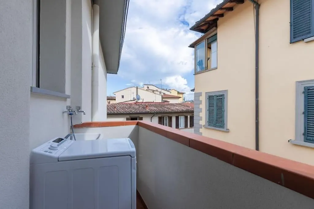 Santa Maria Novella Large Apartment Florencie